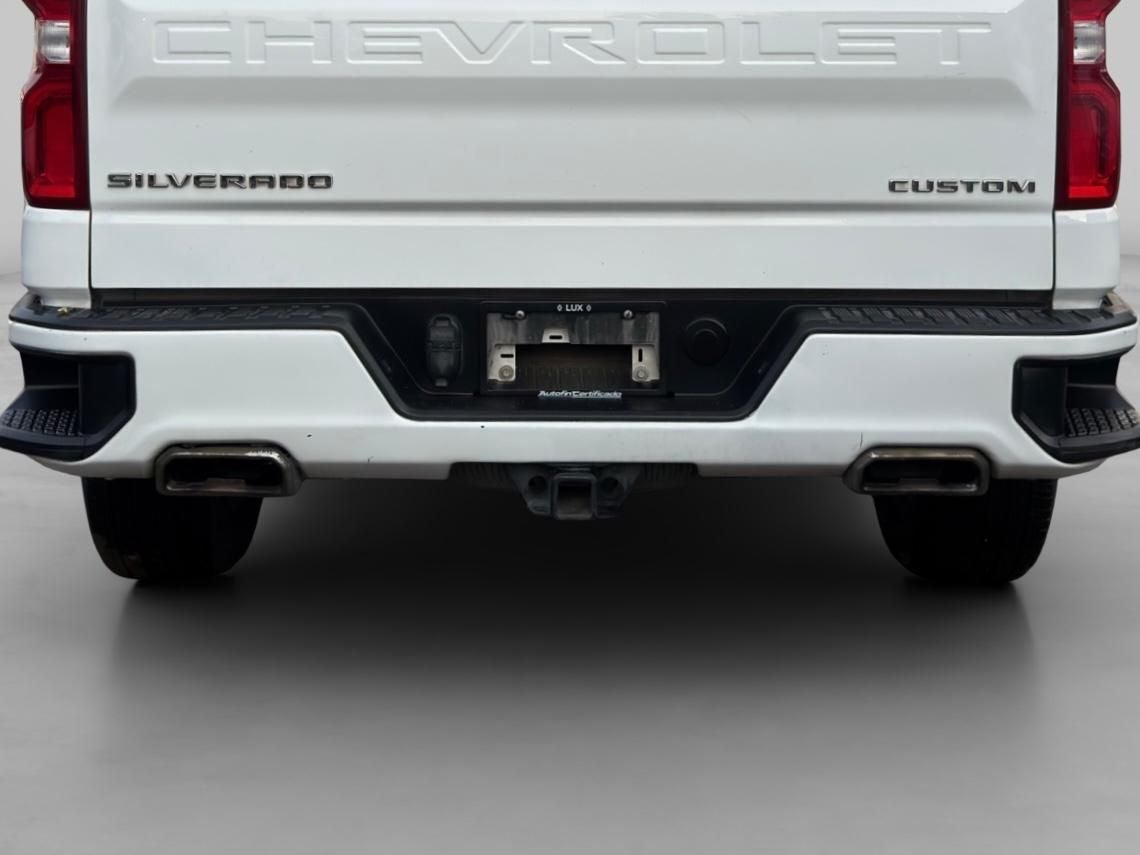 2022 Chevrolet Silverado 5.3 Doble cabina At