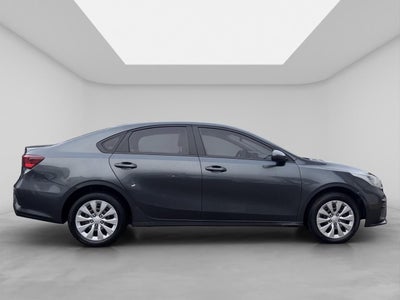2021 Kia Forte 2.0 L 4 p At