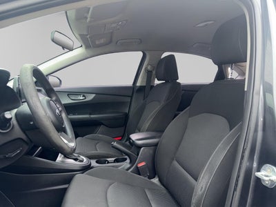 2021 Kia Forte 2.0 L 4 p At