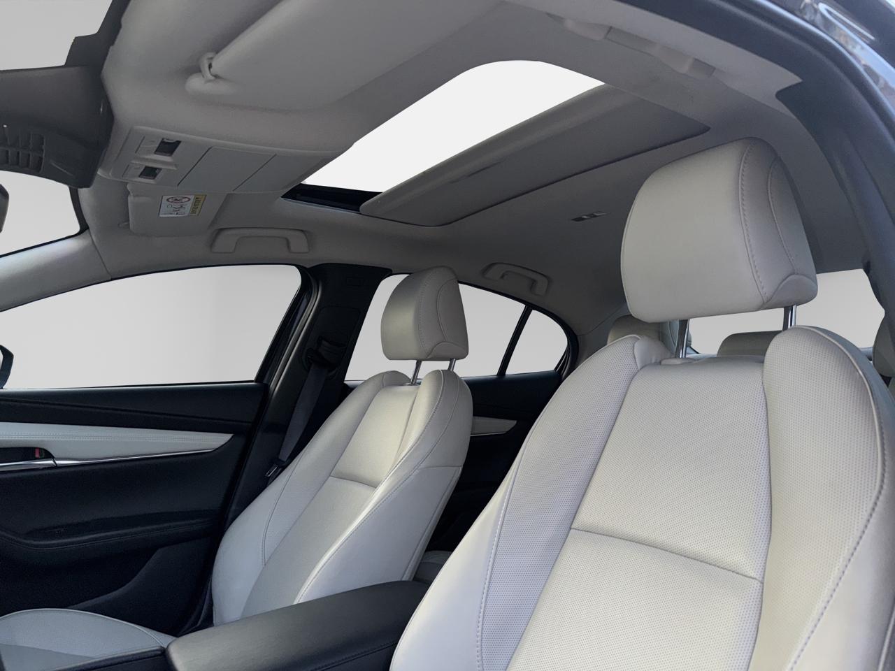 2025 Mazda Mazda 3 2.5 Signature Hb At