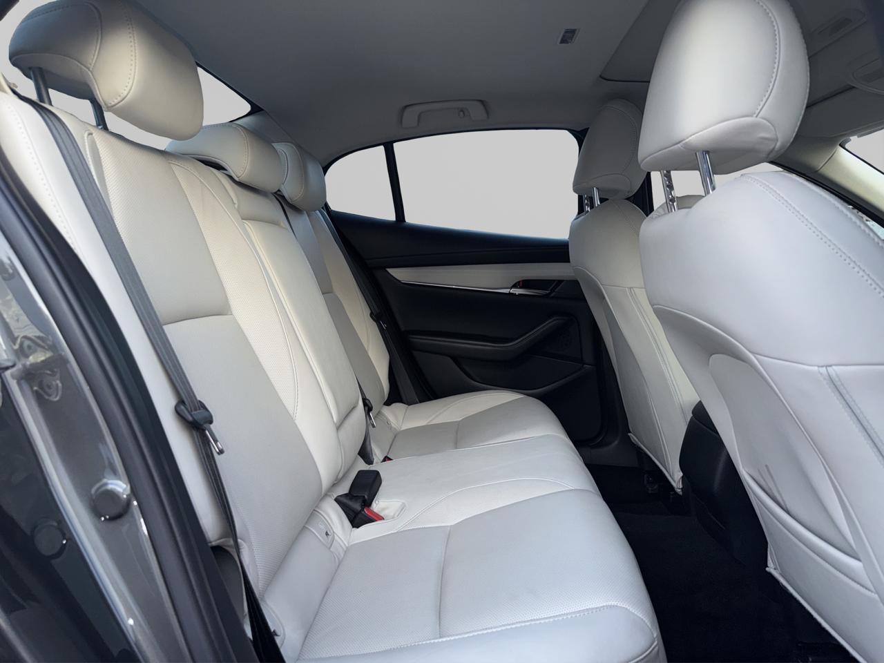 2025 Mazda Mazda 3 2.5 Signature Hb At