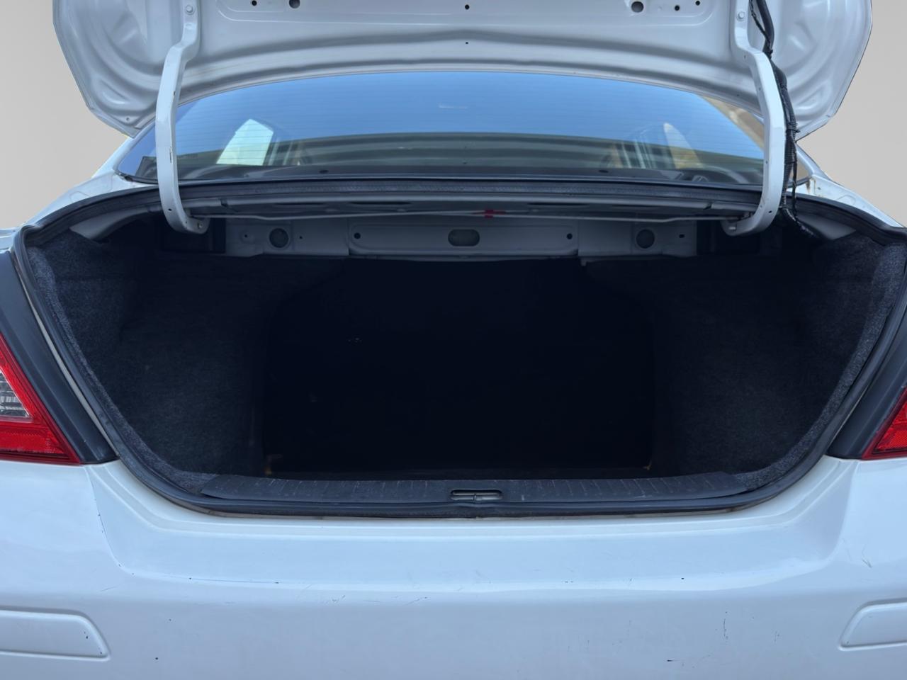 2018 Nissan Tiida 1.8 Sense 4p Mt