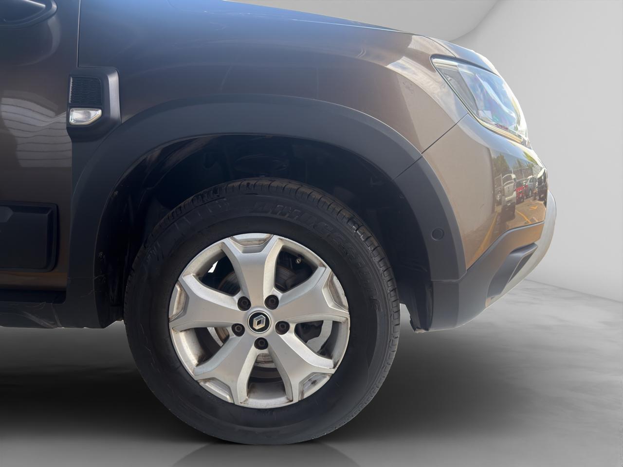 2023 Renault Duster 1.6 Iconic Mt