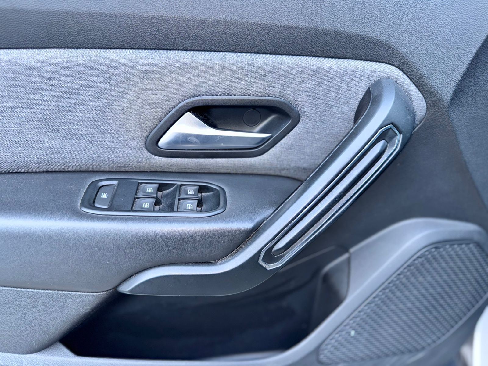 2023 Renault Duster 1.3 Iconic At