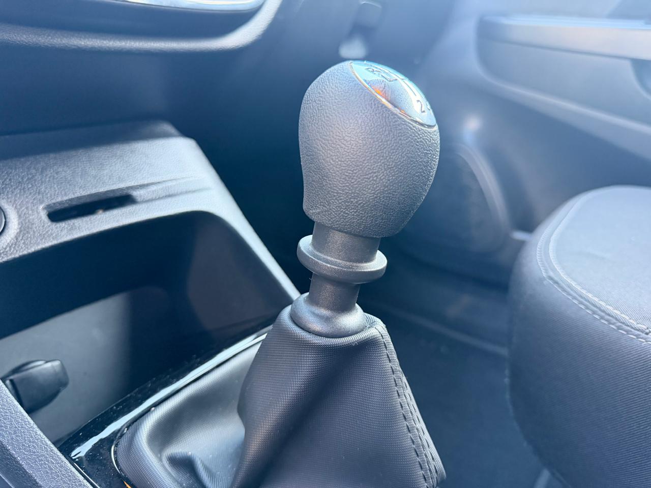 2021 Renault Captur 2.0 Intens Mt