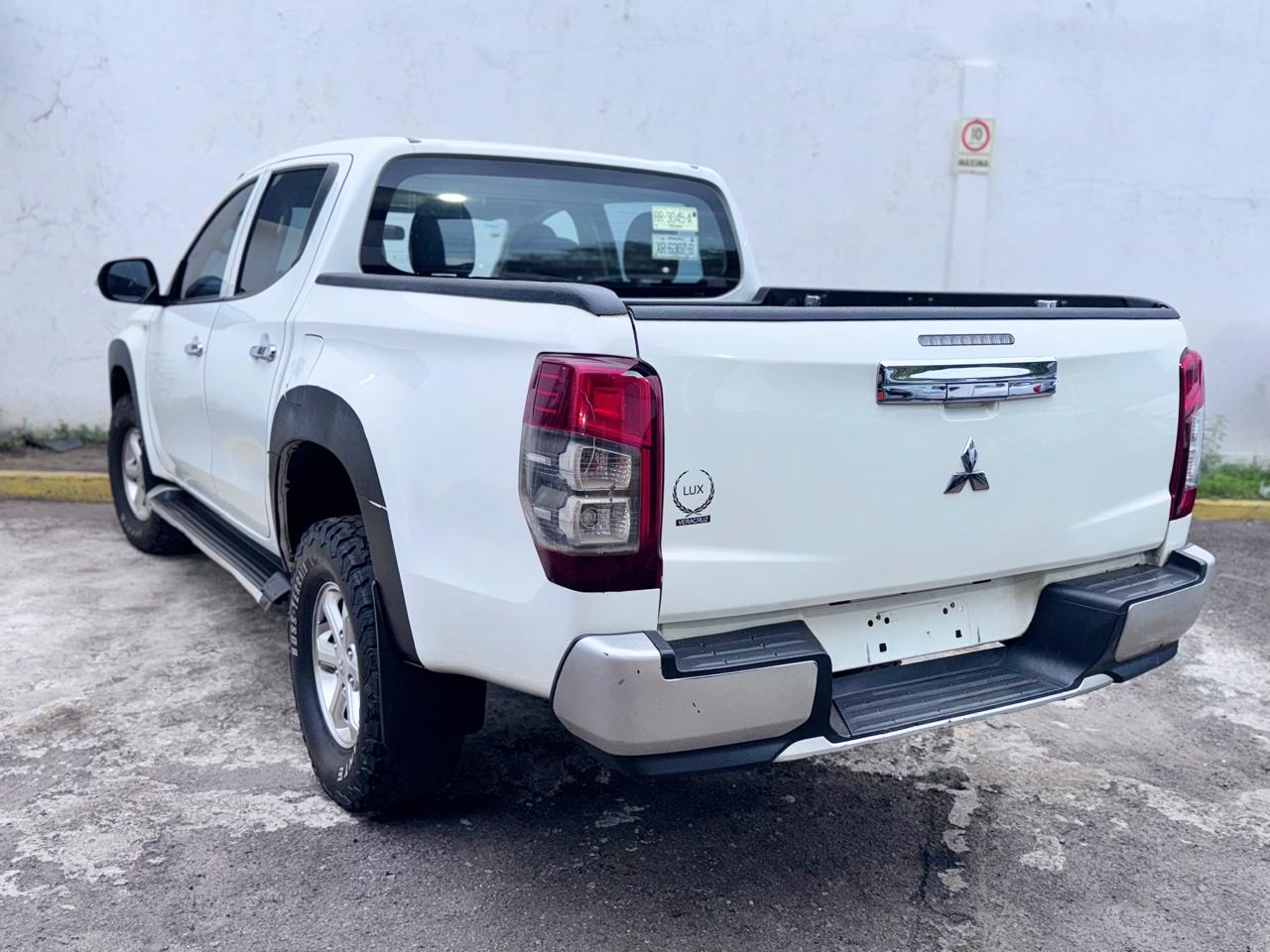 2022 Mitsubishi L200 2.4 GLX 4x2 Mt