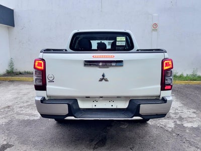 2022 Mitsubishi L200 2.4 GLX 4x2 Mt