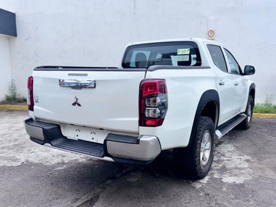 2022 Mitsubishi L200 2.4 GLX 4x2 Mt