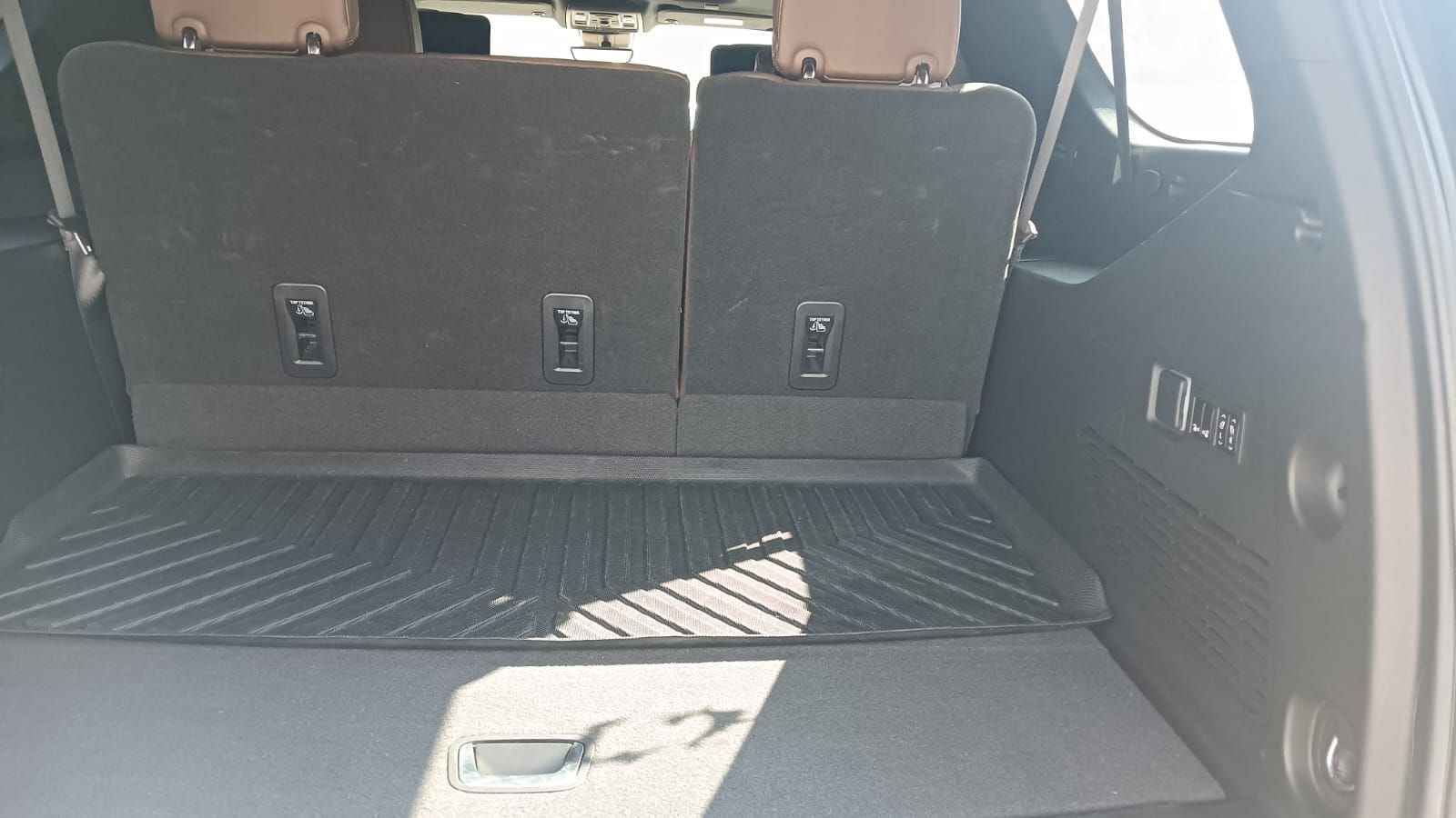 2023 Chevrolet Suburban 6.2 V8 High Country At