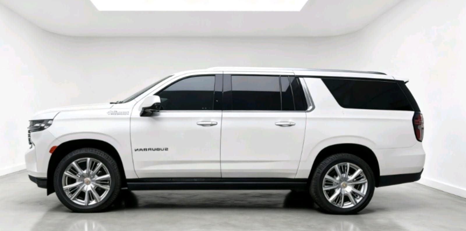 2023 Chevrolet Suburban 6.2 V8 High Country At