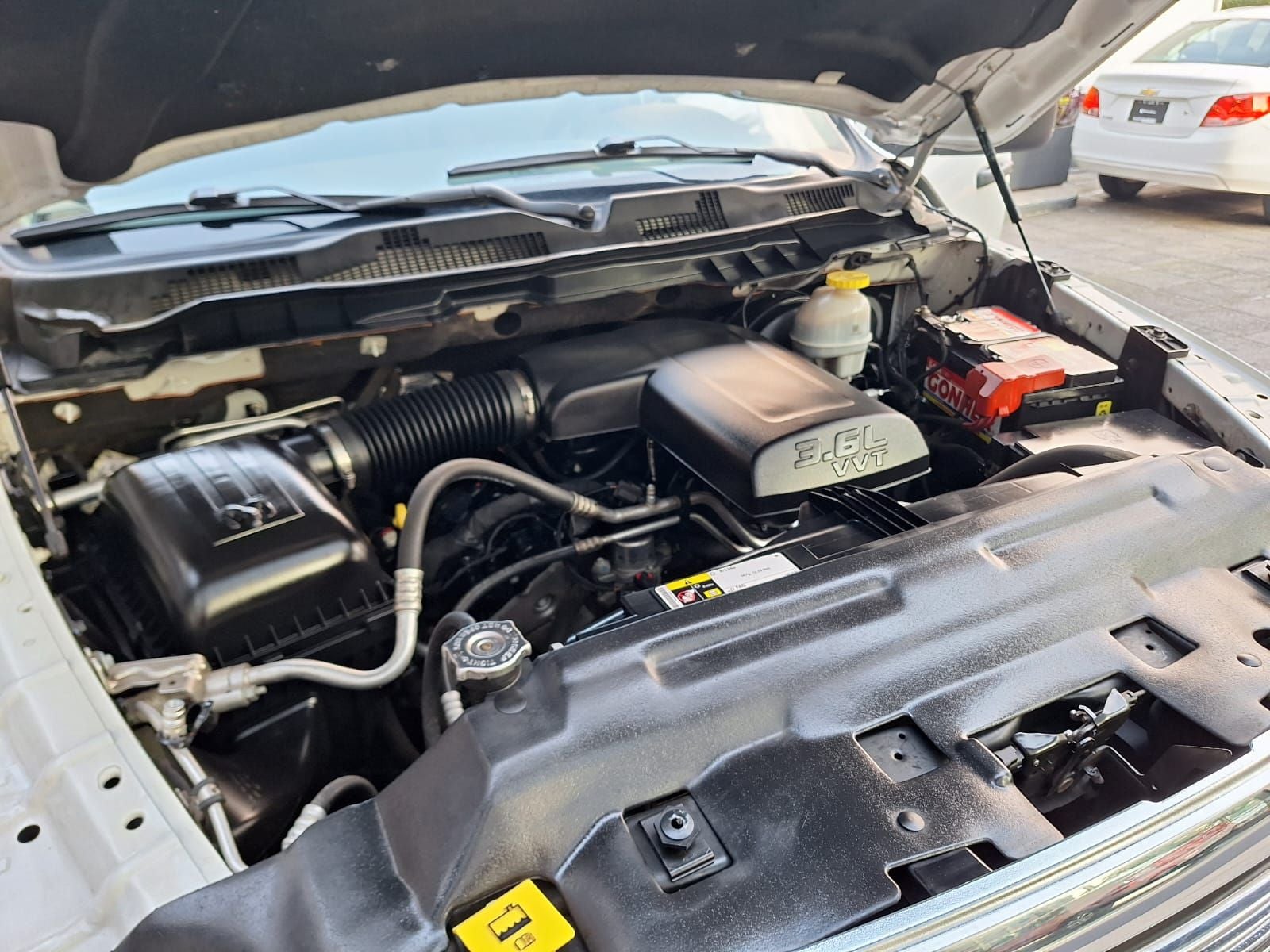 2020 RAM 1500 3.3 V6 XL Crew Cab 4x2 At