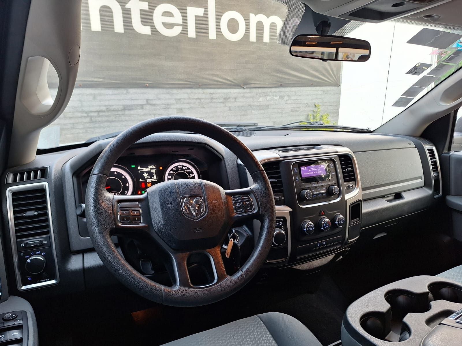 2020 RAM 1500 3.3 V6 XL Crew Cab 4x2 At