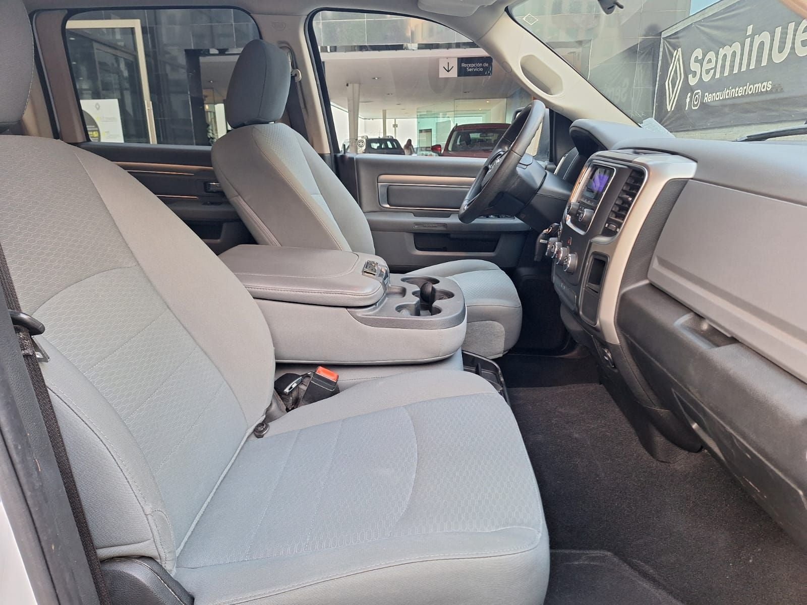 2020 RAM 1500 3.3 V6 XL Crew Cab 4x2 At