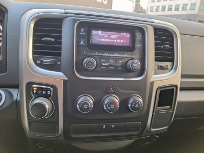 2020 RAM 1500 3.3 V6 XL Crew Cab 4x2 At