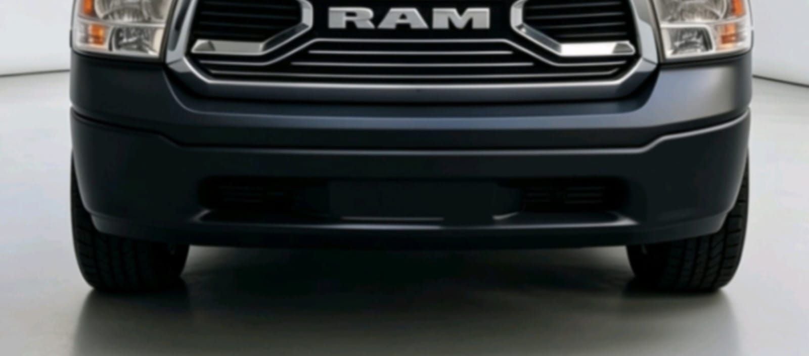 2022 RAM 1500 SLT Trabajo Crew Cab