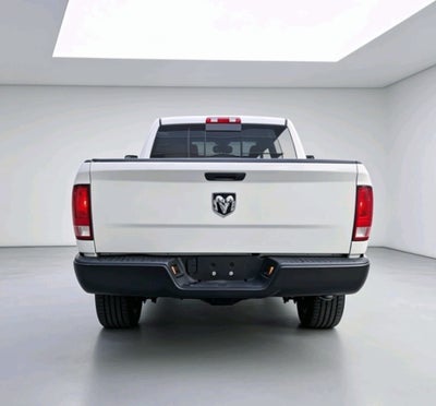 2022 RAM 1500 SLT Trabajo Crew Cab