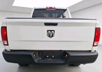 2022 RAM 1500 SLT Trabajo Crew Cab