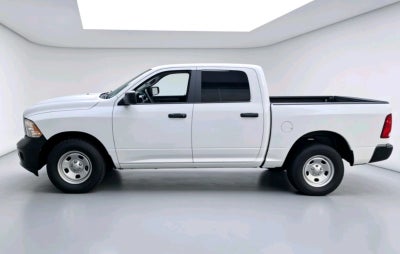 2022 RAM 1500 SLT Trabajo Crew Cab