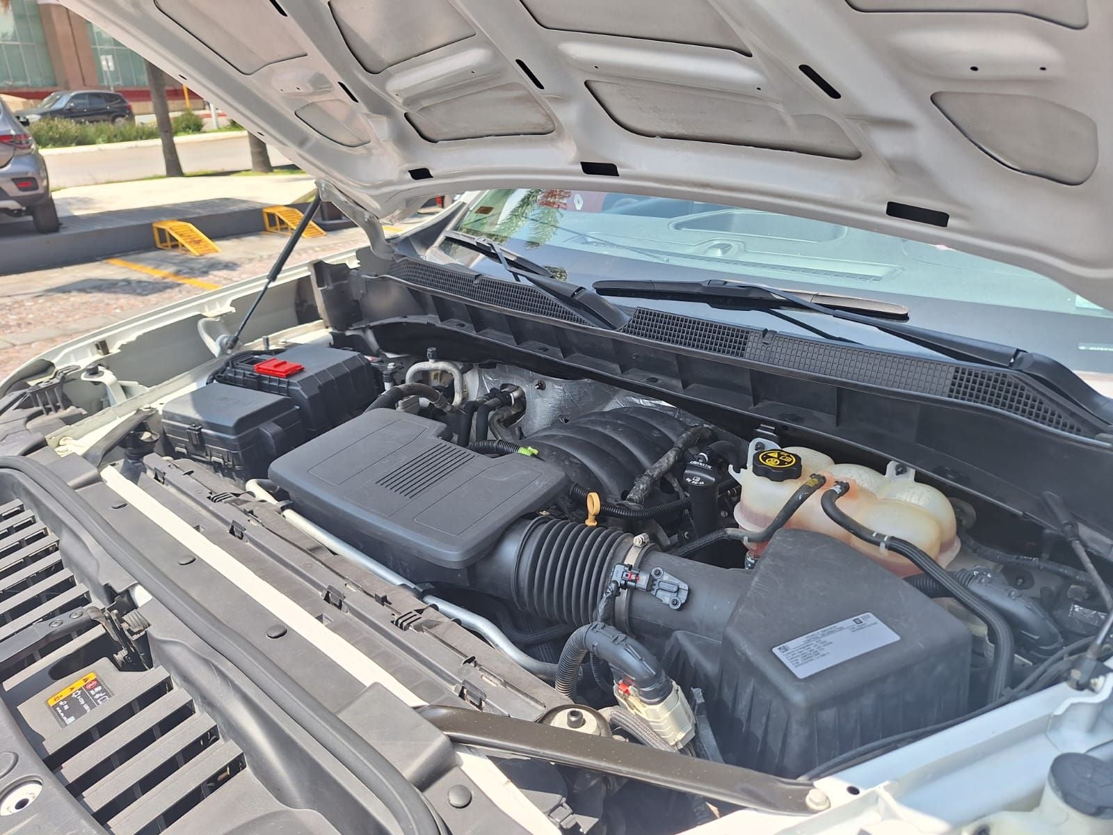 2020 Chevrolet 1500 4.3 V6 Doble Cabina 1500 At