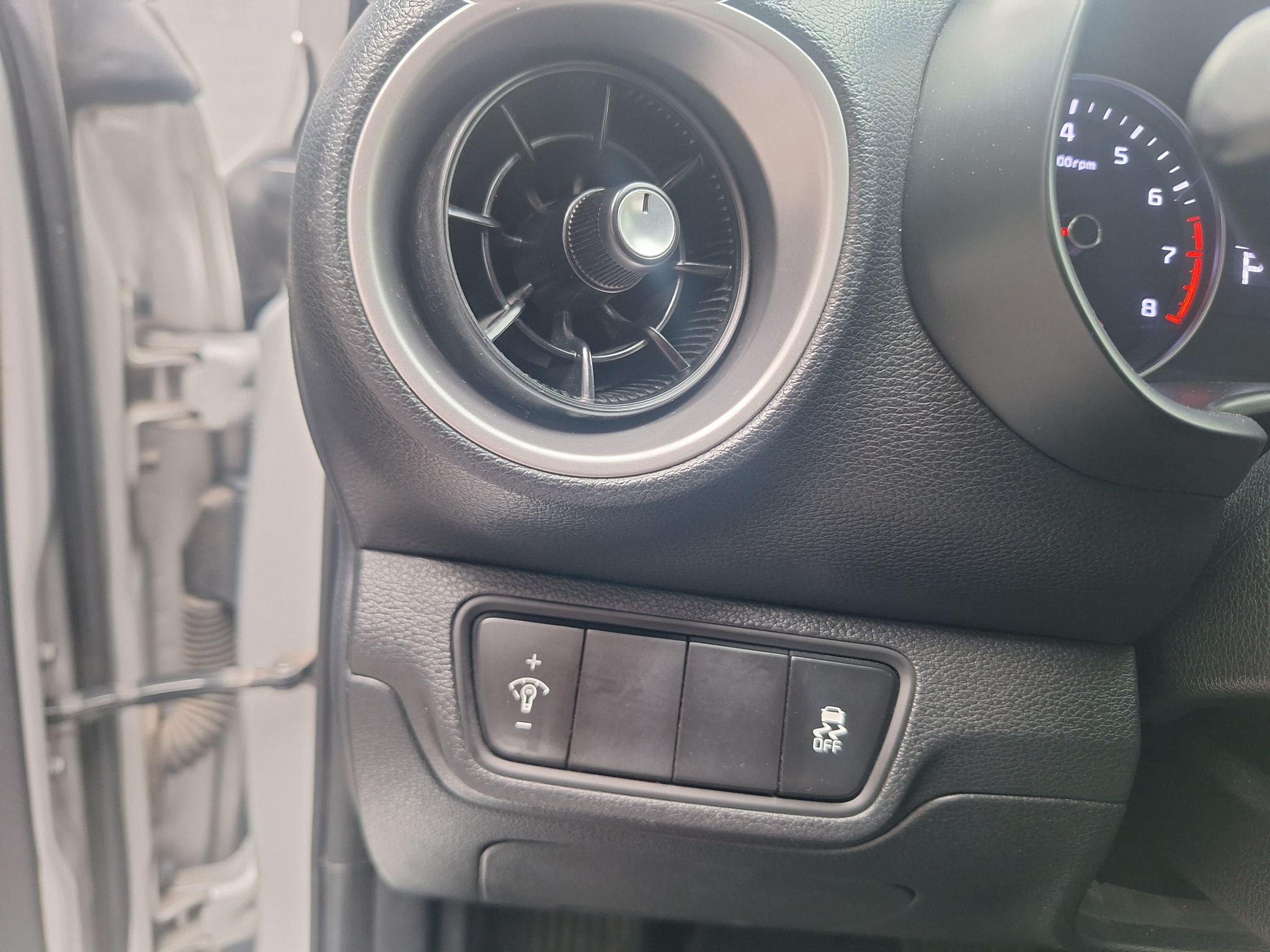 2020 Kia Forte 2.0 LX 4 p At