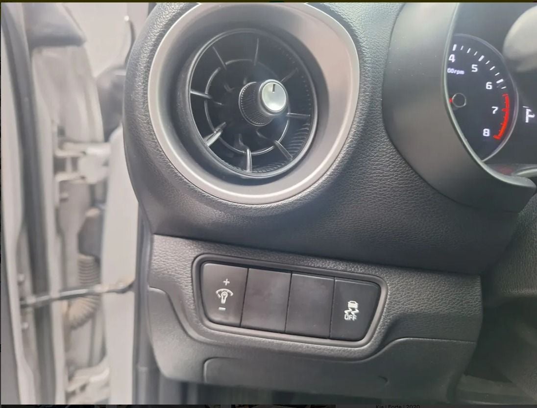 2020 Kia Forte 2.0 LX 4 p At