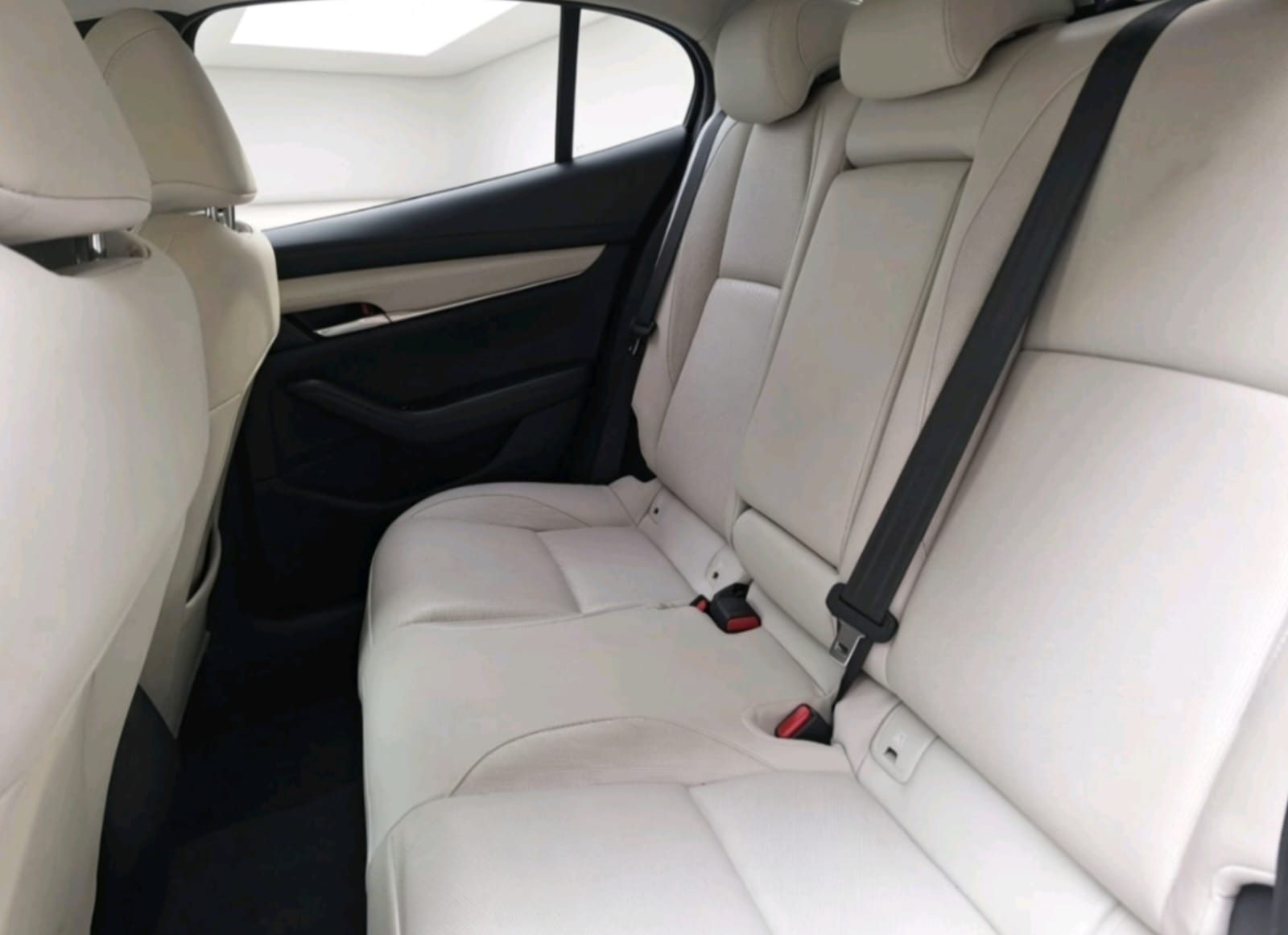 2025 Mazda Mazda 3 2.5 Signature Hb At