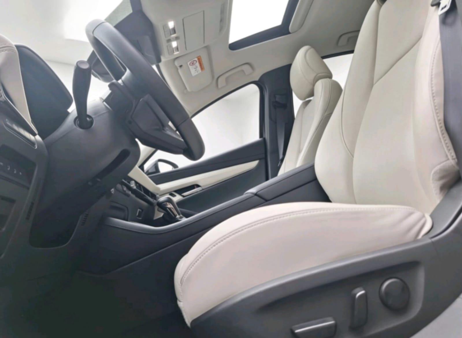 2025 Mazda Mazda 3 2.5 Signature Hb At