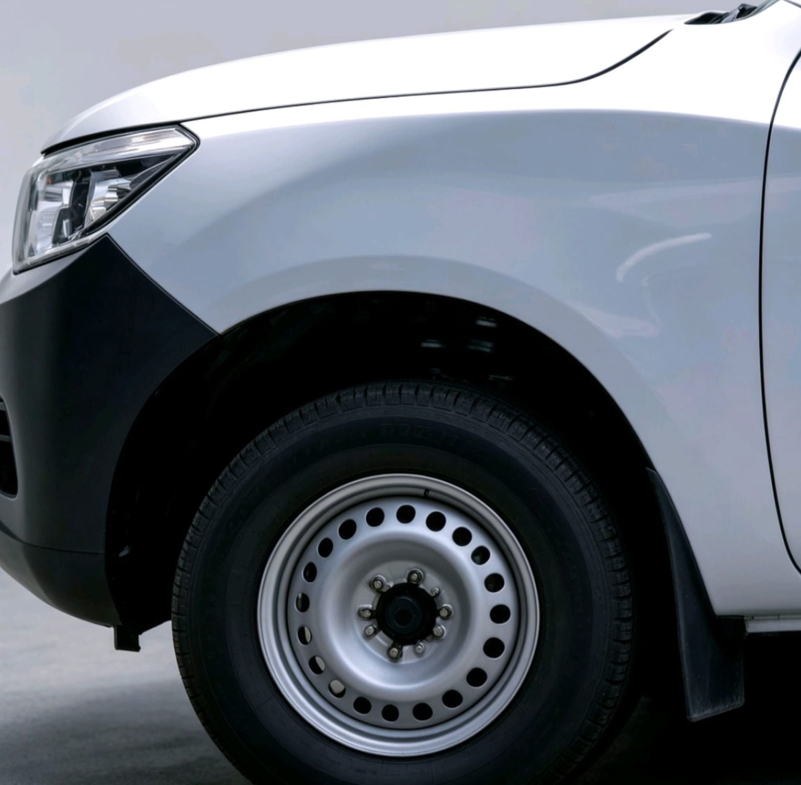 2020 Nissan NP300 Doble Cabina 2.5 S Mt