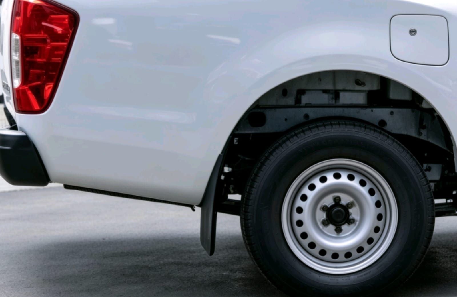 2020 Nissan NP300 Doble Cabina 2.5 S Mt
