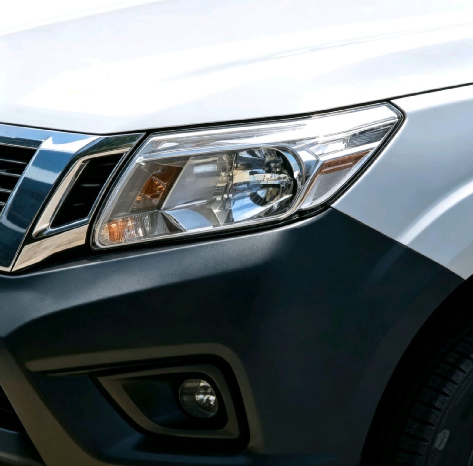 2020 Nissan NP300 Doble Cabina 2.5 S Mt