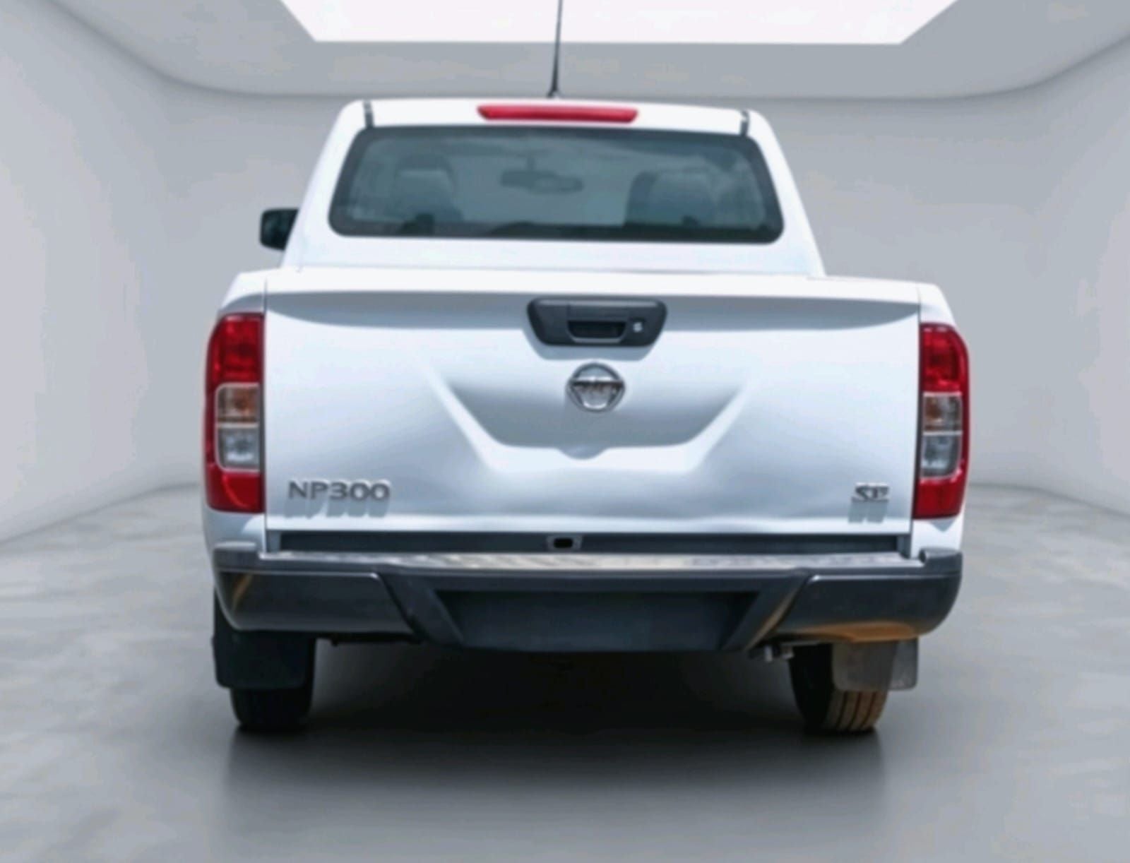 2020 Nissan NP300 Doble Cabina 2.5 S Mt
