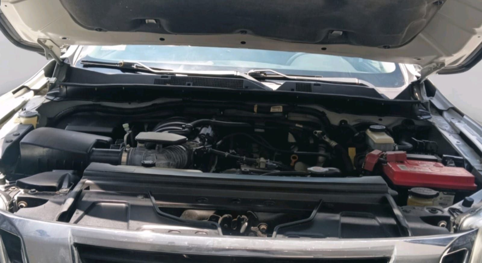 2020 Nissan NP300 Doble Cabina 2.5 S Mt