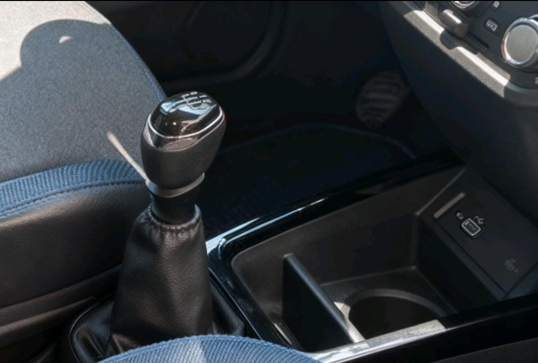 2024 Renault Kwid 1.0 Iconic Mt