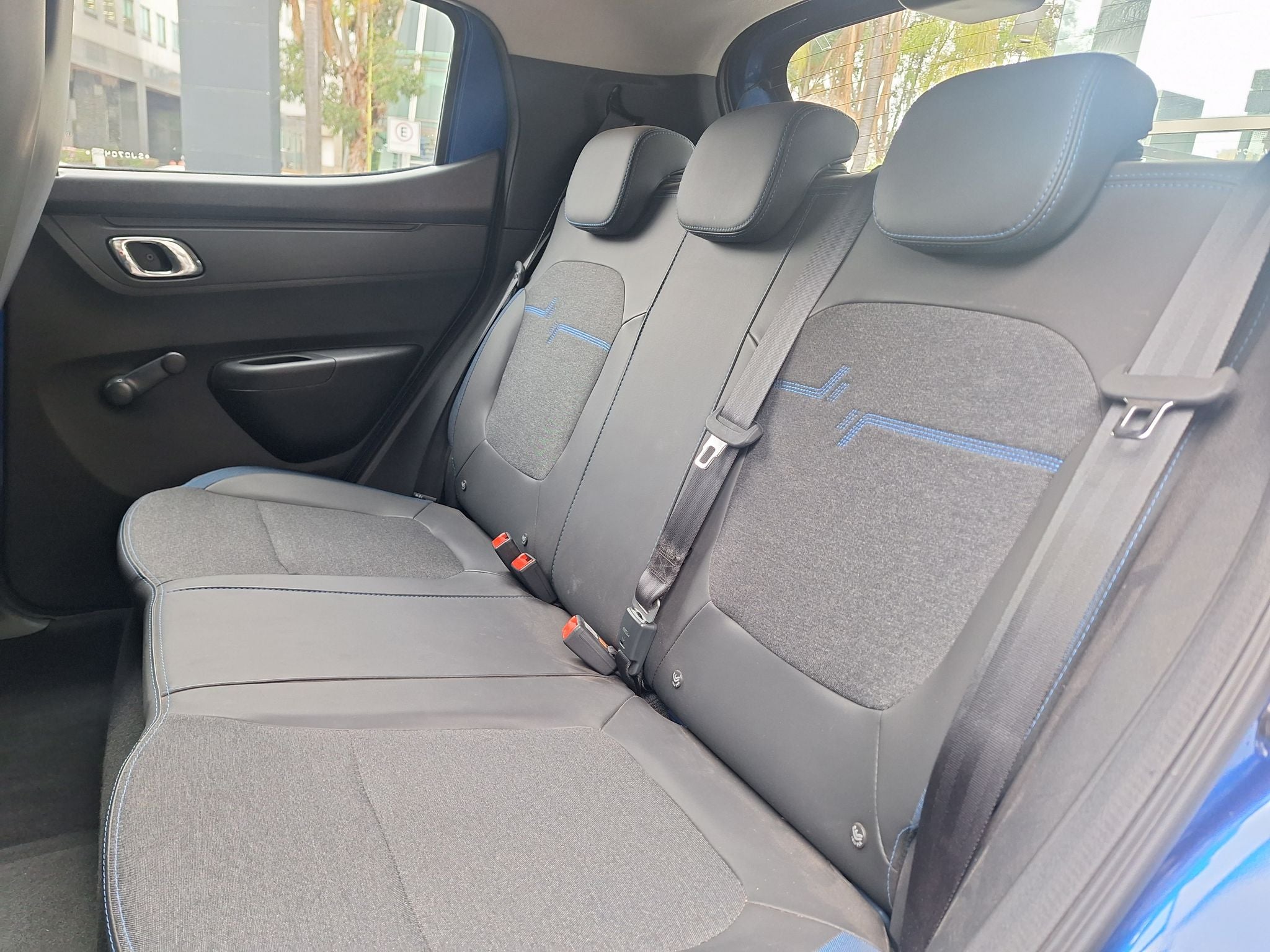 2025 Renault Kwid 1.0 Iconic Mt