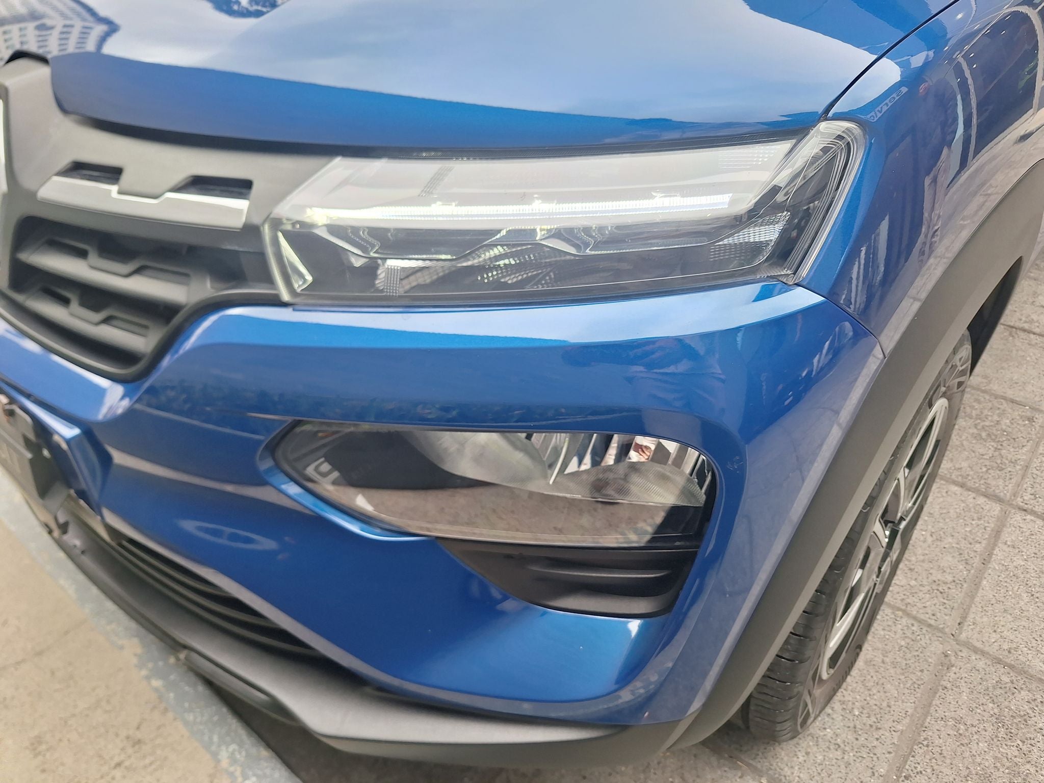 2025 Renault Kwid 1.0 Iconic Mt