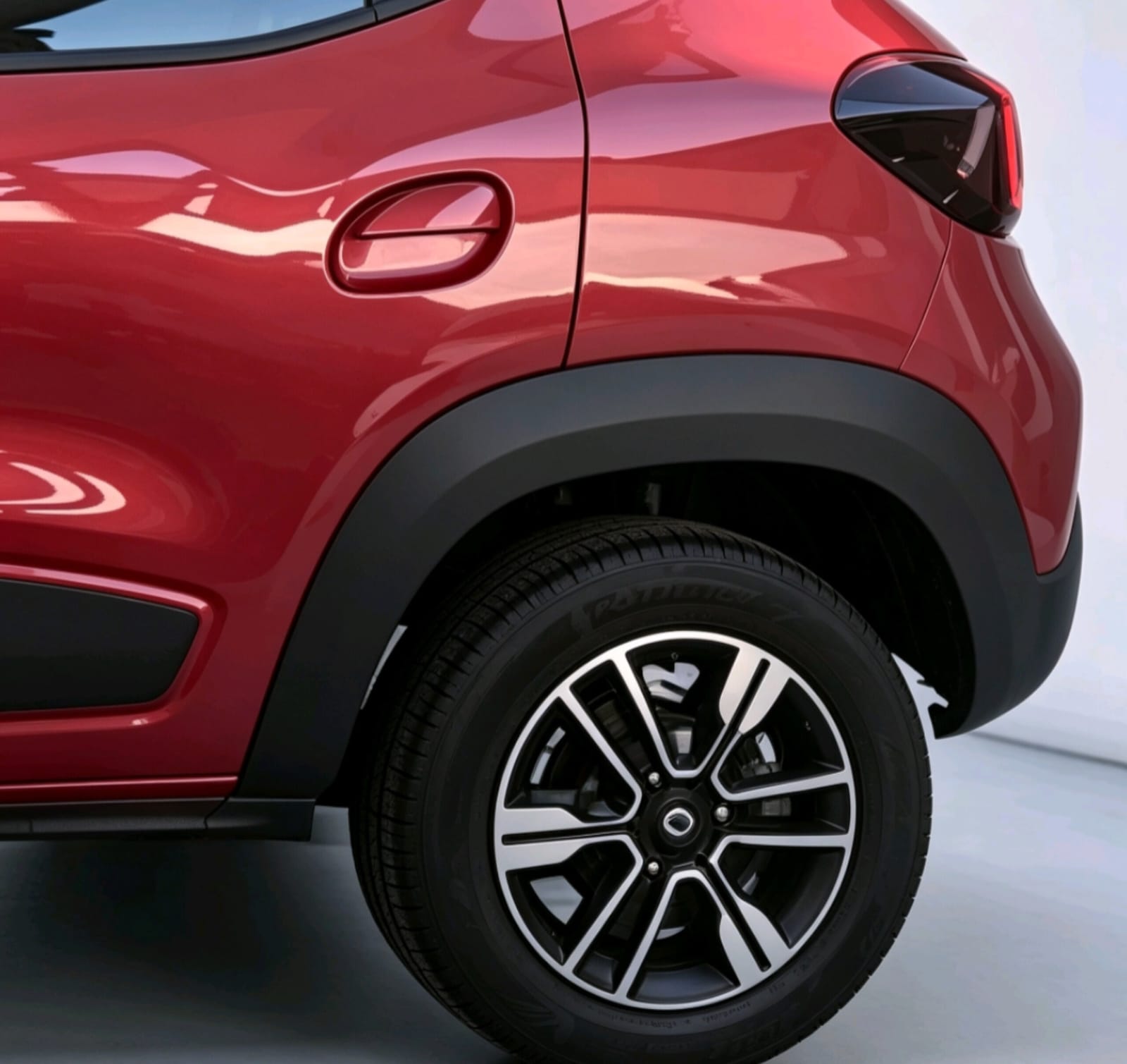 2023 Renault Kwid 1.0 Iconic Mt
