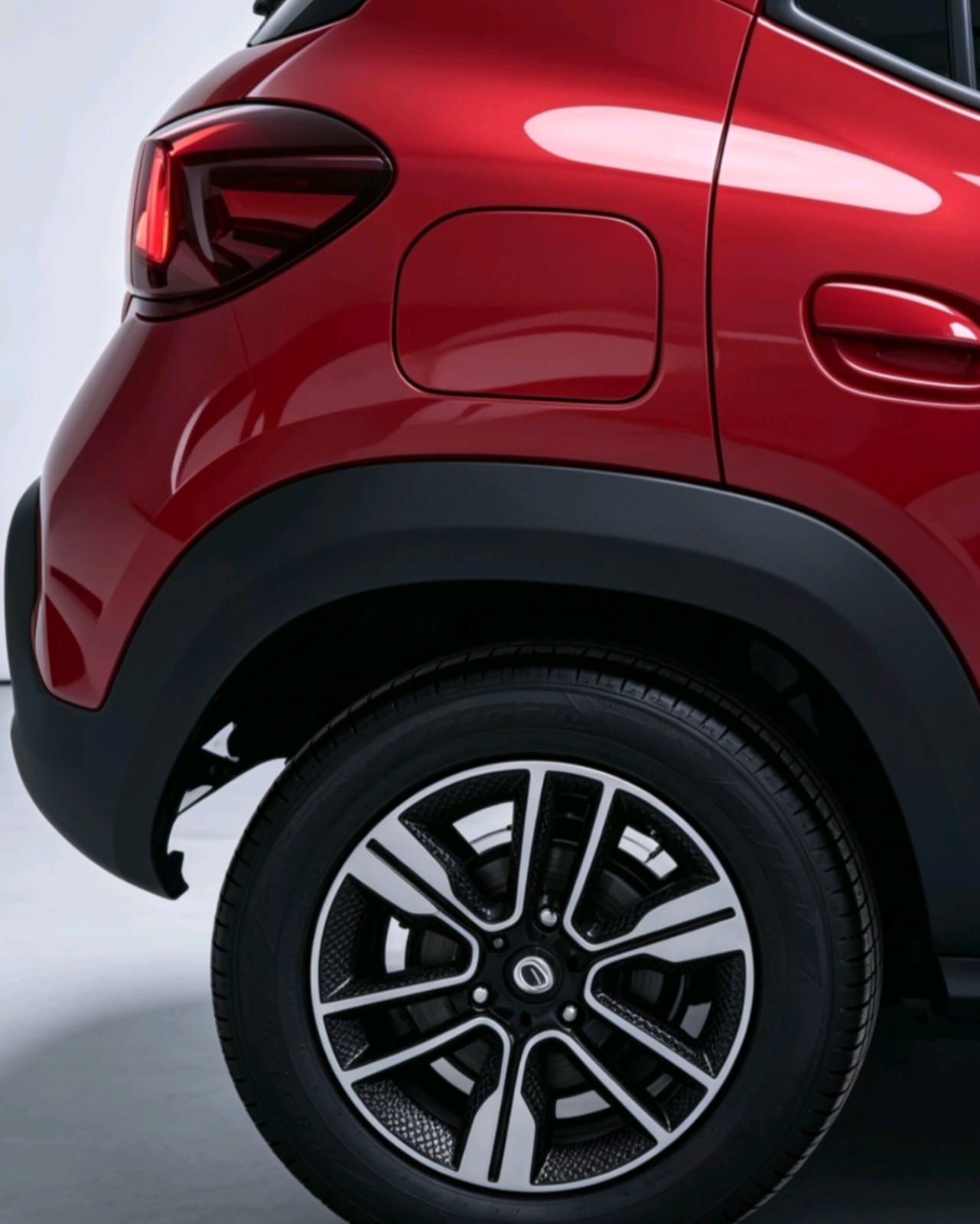 2023 Renault Kwid 1.0 Iconic Mt
