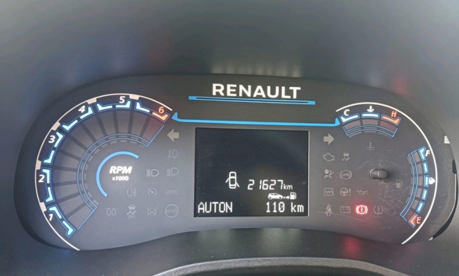 2023 Renault Kwid 1.0 Iconic Mt