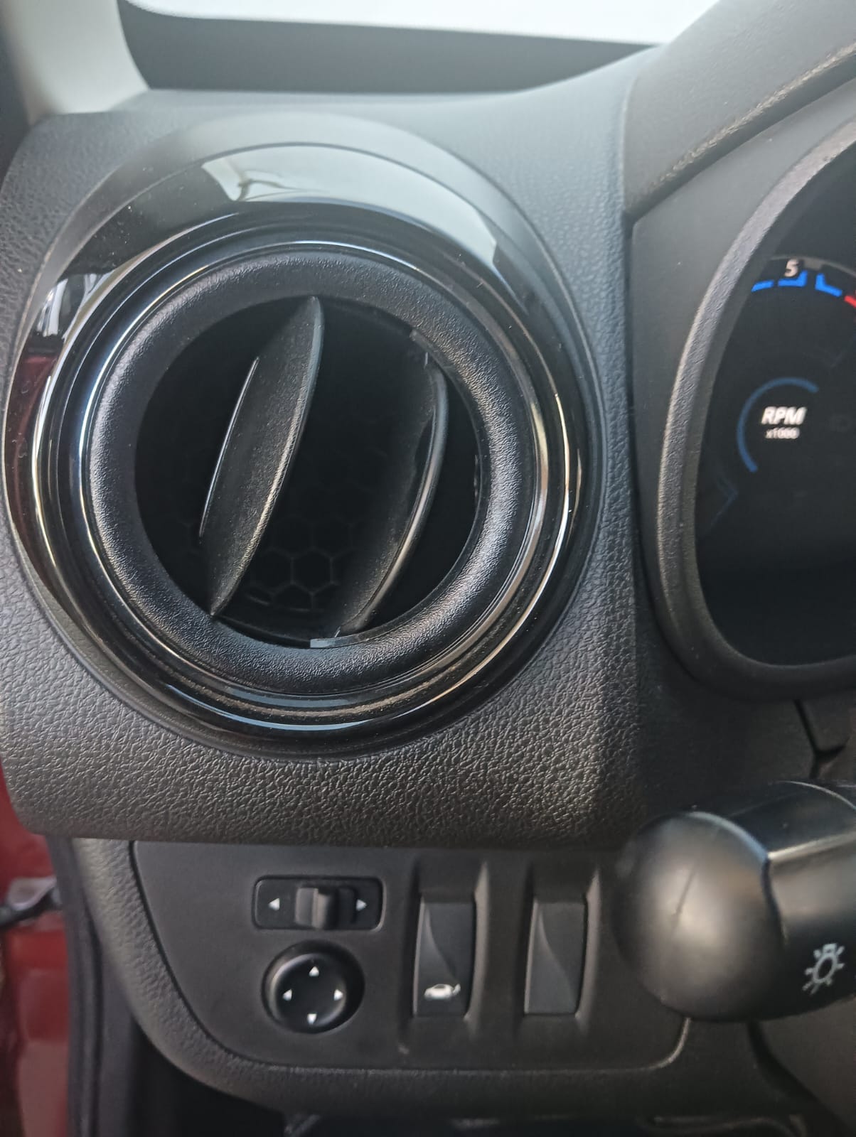 2023 Renault Kwid 1.0 Iconic Mt
