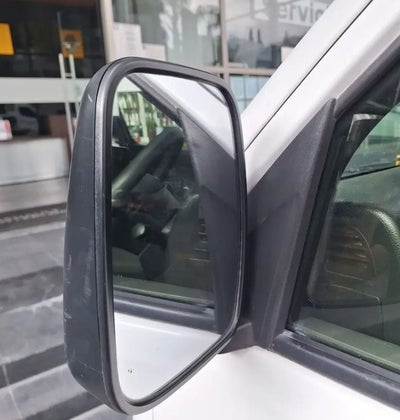 2023 Nissan Urvan 2.5 Panel Ventanas Amplia Mt