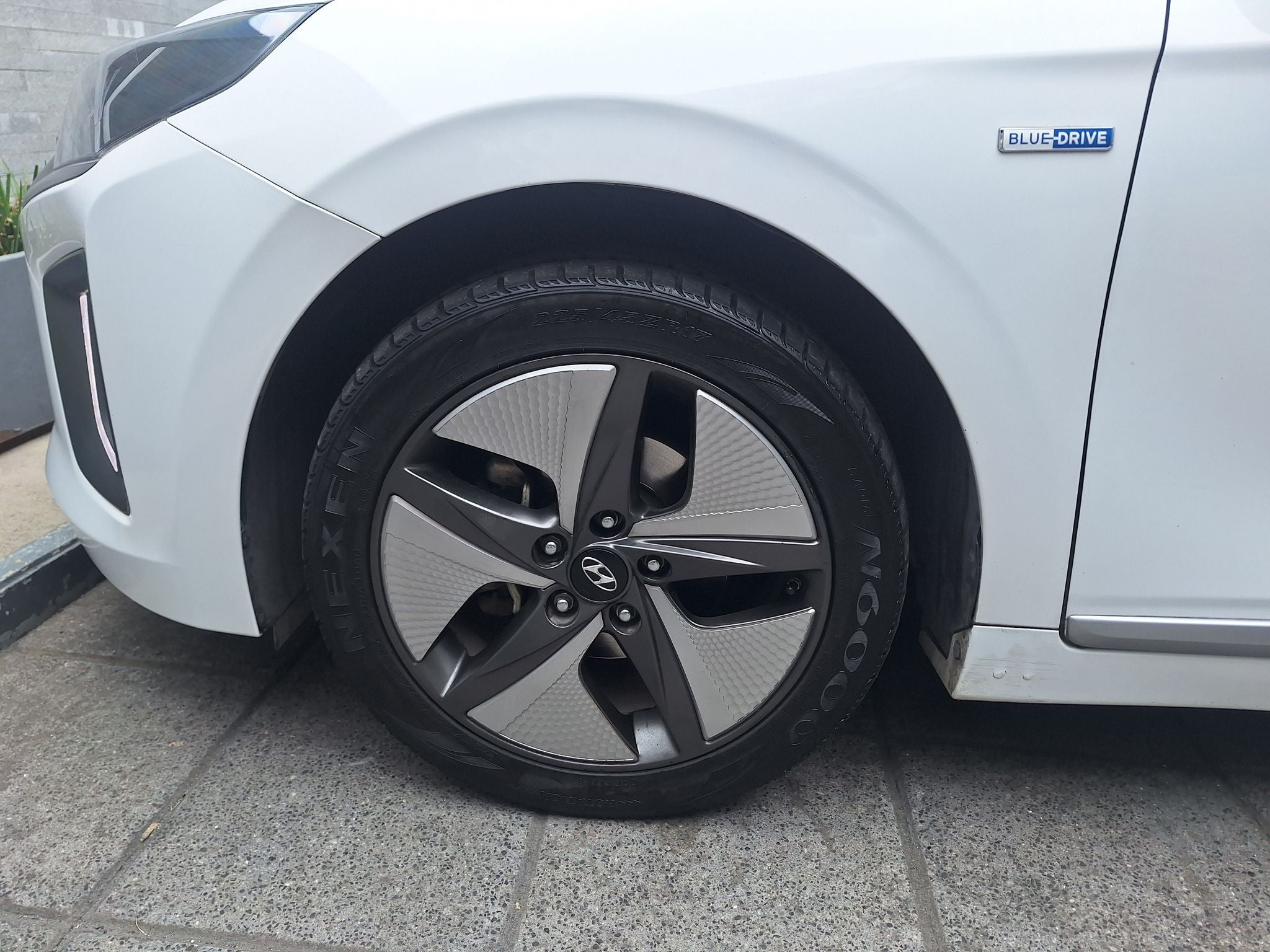 2020 Hyundai Ioniq 1.6 Limited Híbrido Piel At