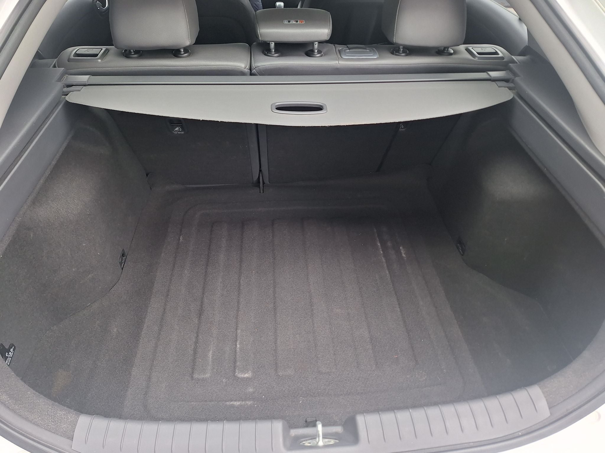 2020 Hyundai Ioniq 1.6 Limited Híbrido Piel At