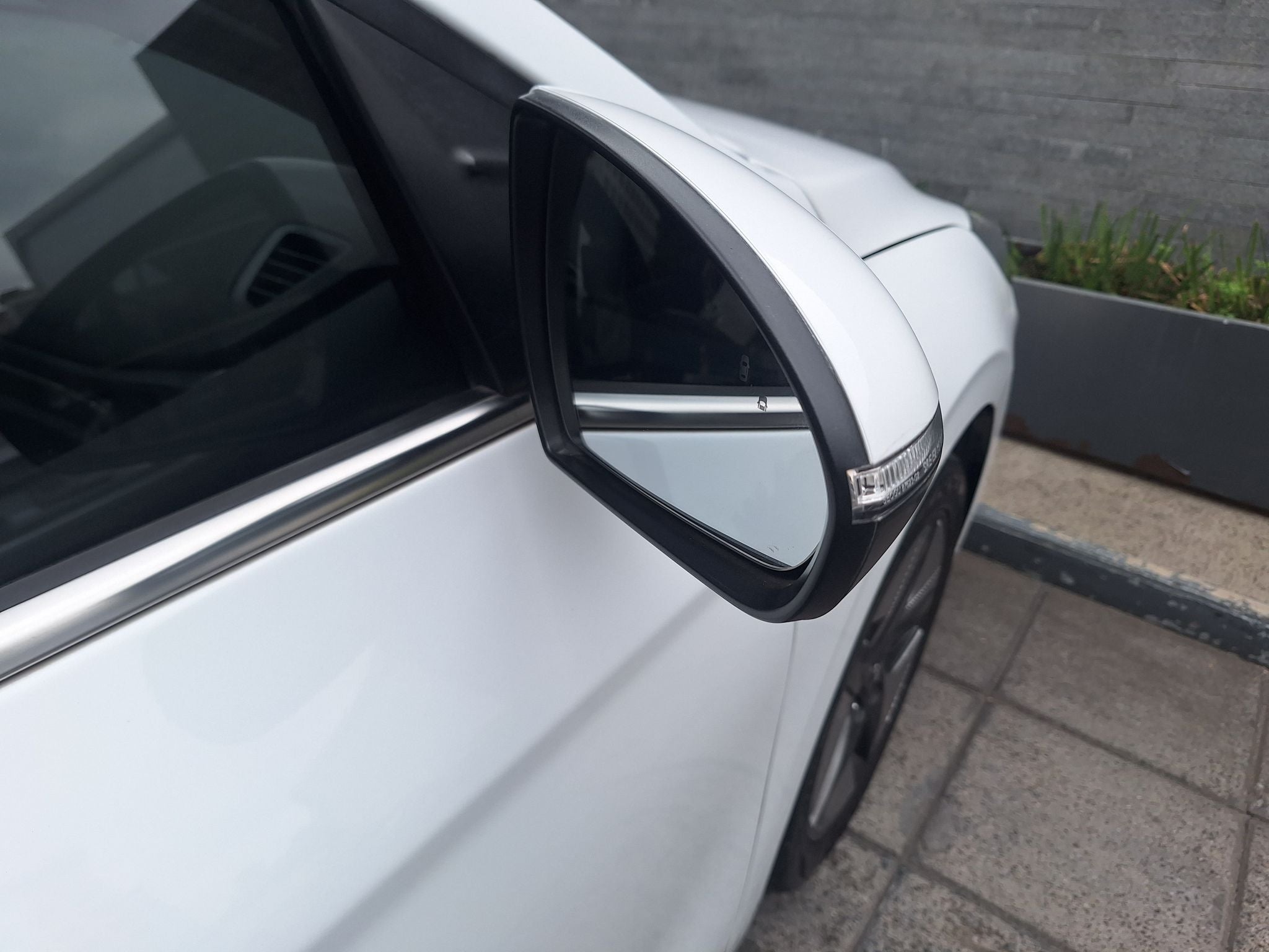 2020 Hyundai Ioniq 1.6 Limited Híbrido Piel At