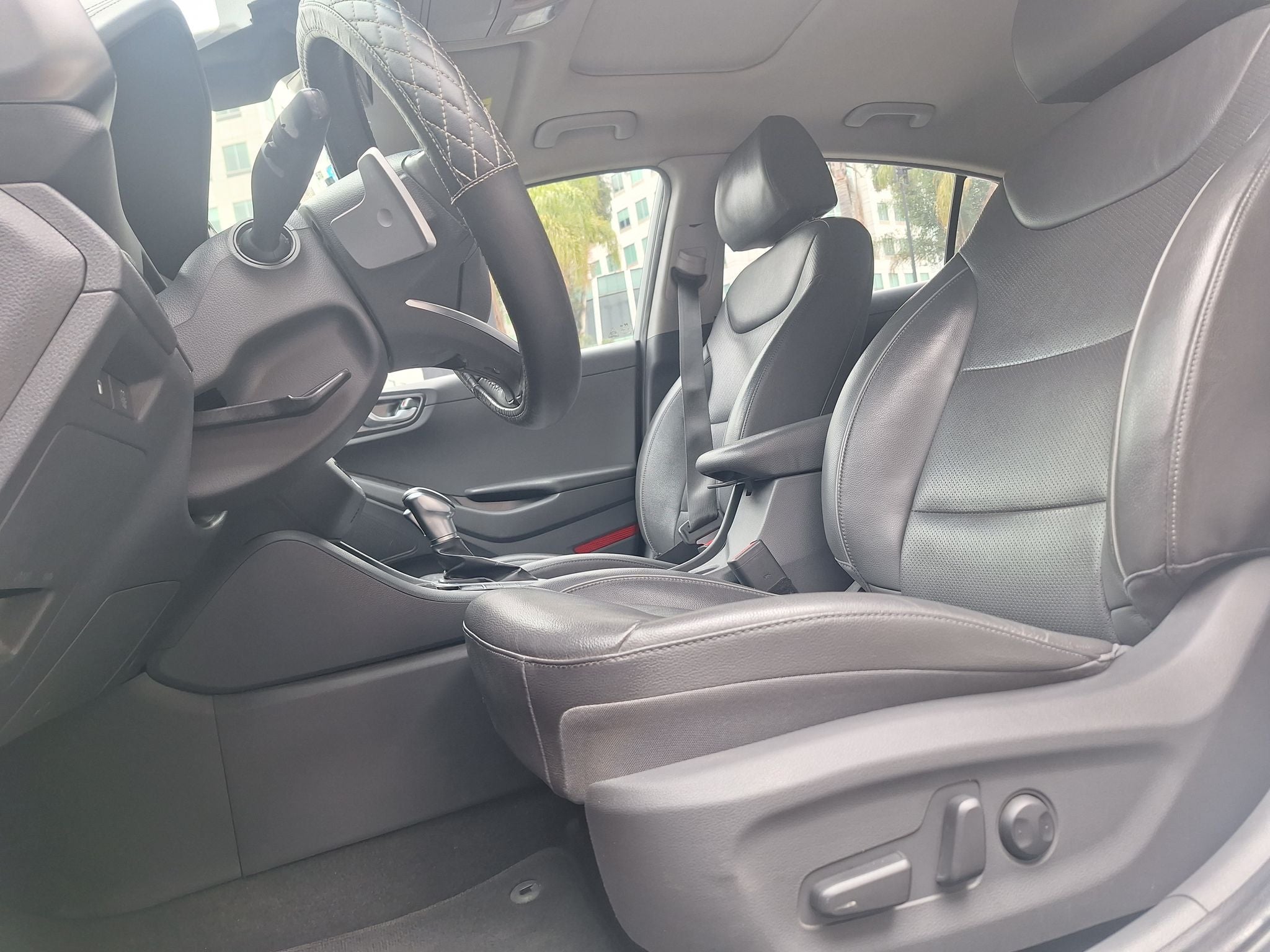 2020 Hyundai Ioniq 1.6 Limited Híbrido Piel At