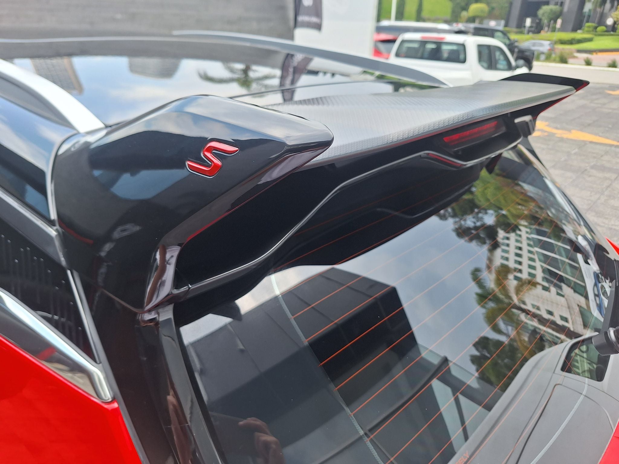 2024 Geely Coolray 1.5 Gf At