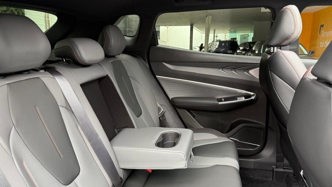 2024 Geely Starray 2.0 Gf At