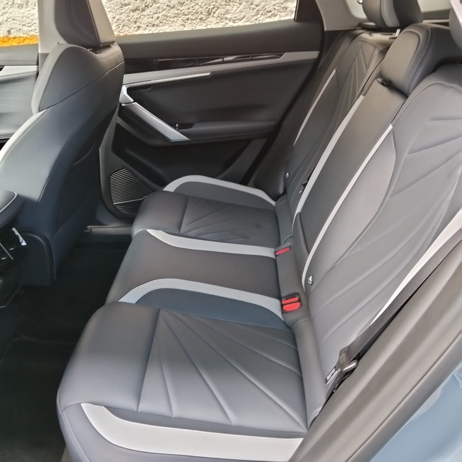 2024 Geely Starray 2.0 Gf At