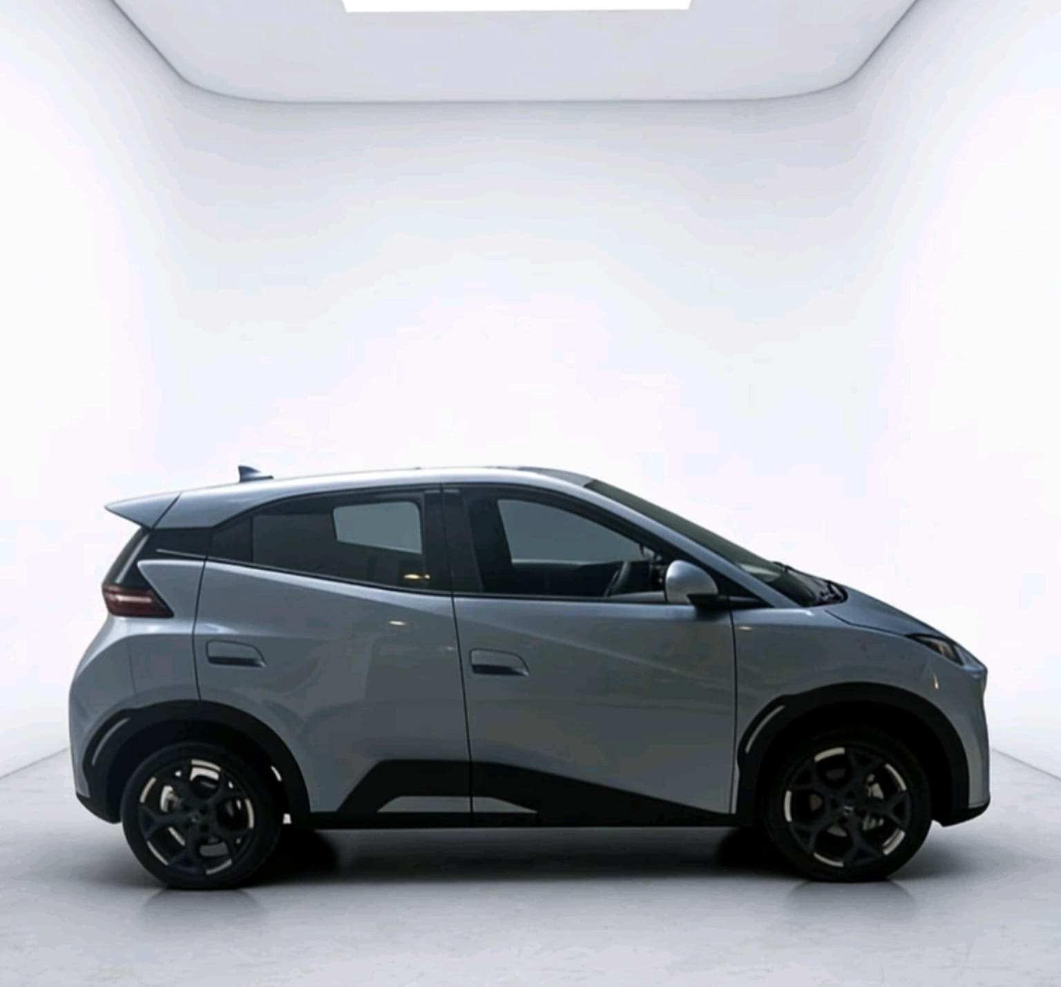 2025 BYD Dolphin 405 Km Hb At