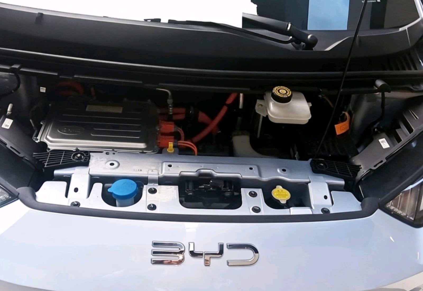 2025 BYD Dolphin 405 Km Hb At