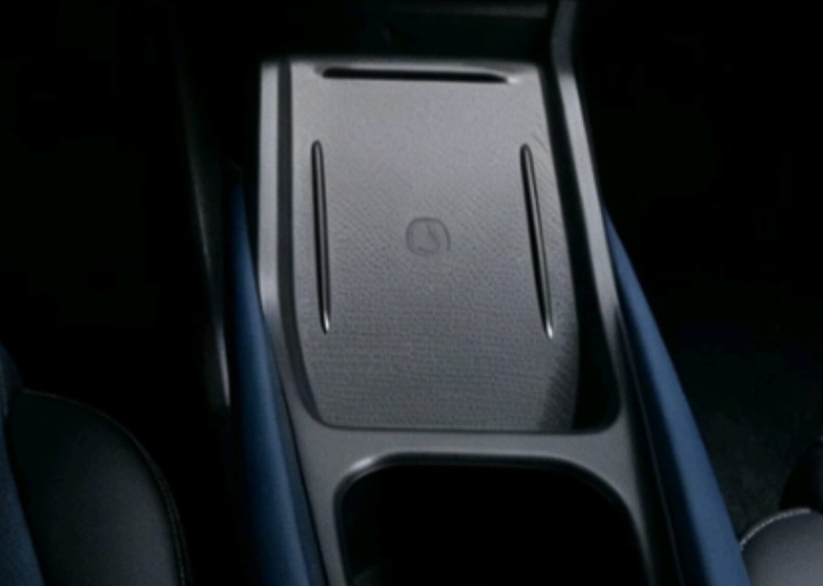 2025 BYD Dolphin 405 Km Hb At